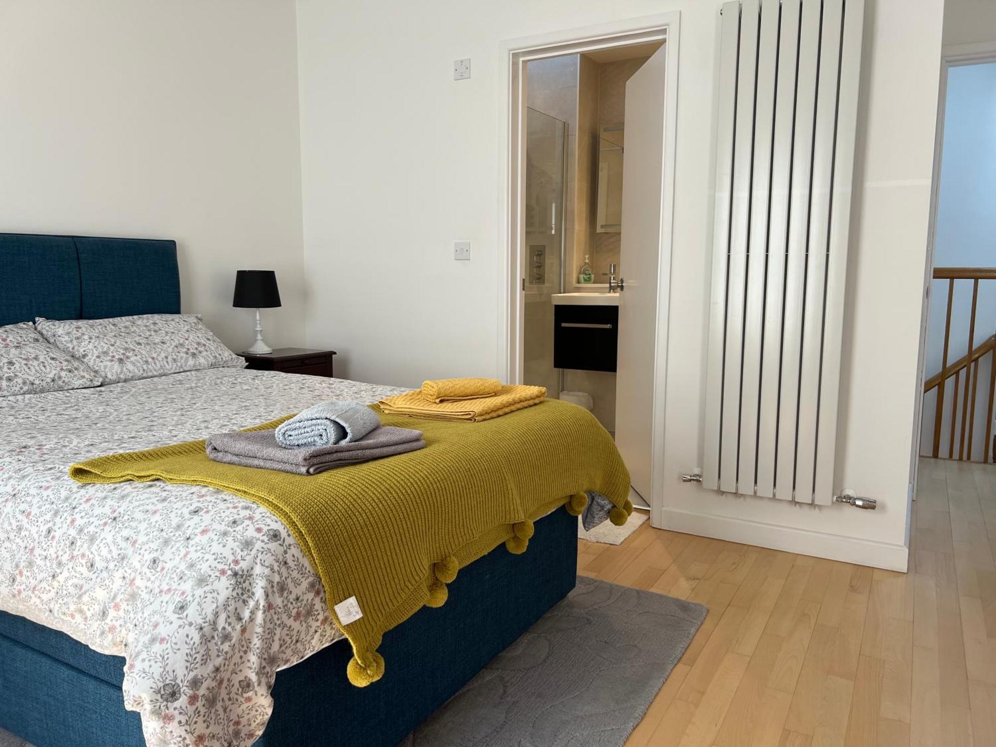 300M To Fitzwilliam Museum 3 En-Suites Double Bedroom Victoria House Cambridge  Exterior photo